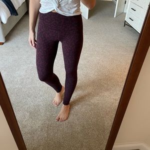 Women’s LuluLemon leggings